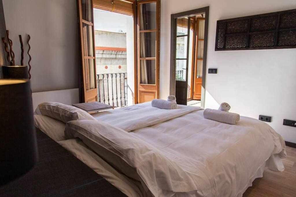 Inspired By Enjoyapartments برشلونة الغرفة الصورة