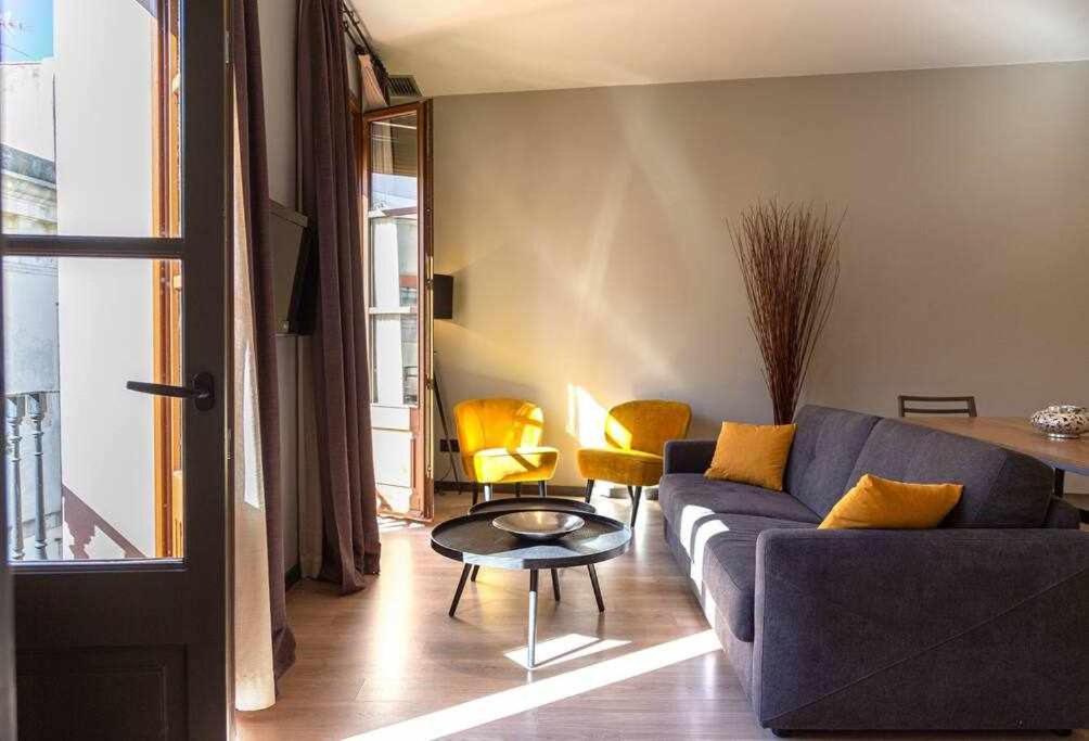 Inspired By Enjoyapartments برشلونة المظهر الخارجي الصورة
