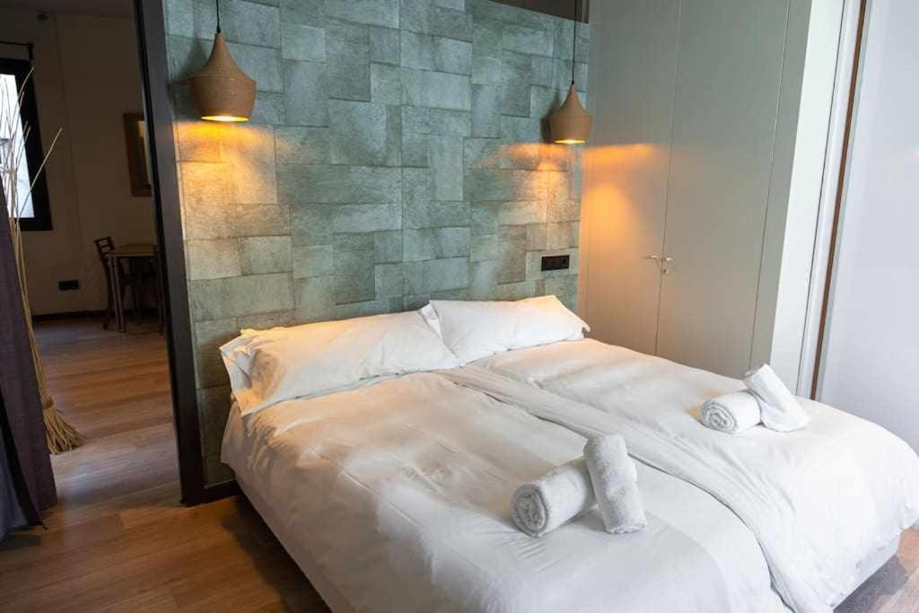 Inspired By Enjoyapartments برشلونة الغرفة الصورة