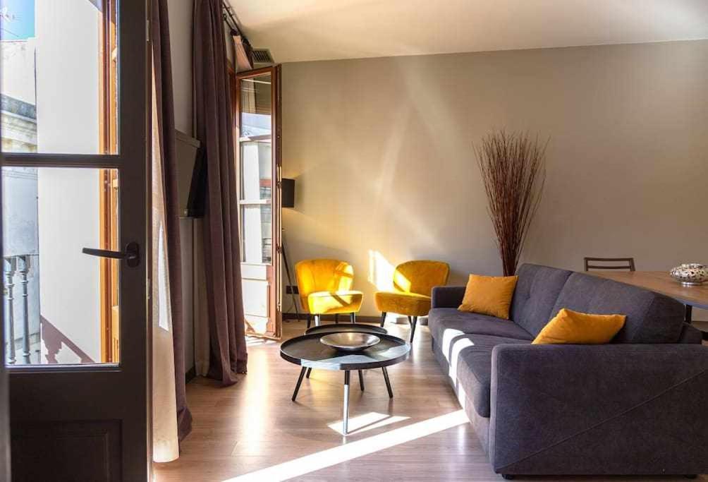Inspired By Enjoyapartments برشلونة الغرفة الصورة